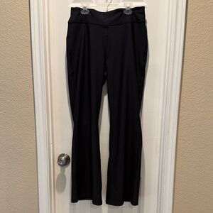 Old Navy Active Black High-Rise Flare Leggings